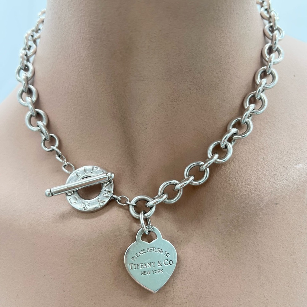 🔴Authentic Tiffany & Co. Sterling Silver RTT Heart Tag Toggle Link Necklace🔴 - Picture 3 of 8